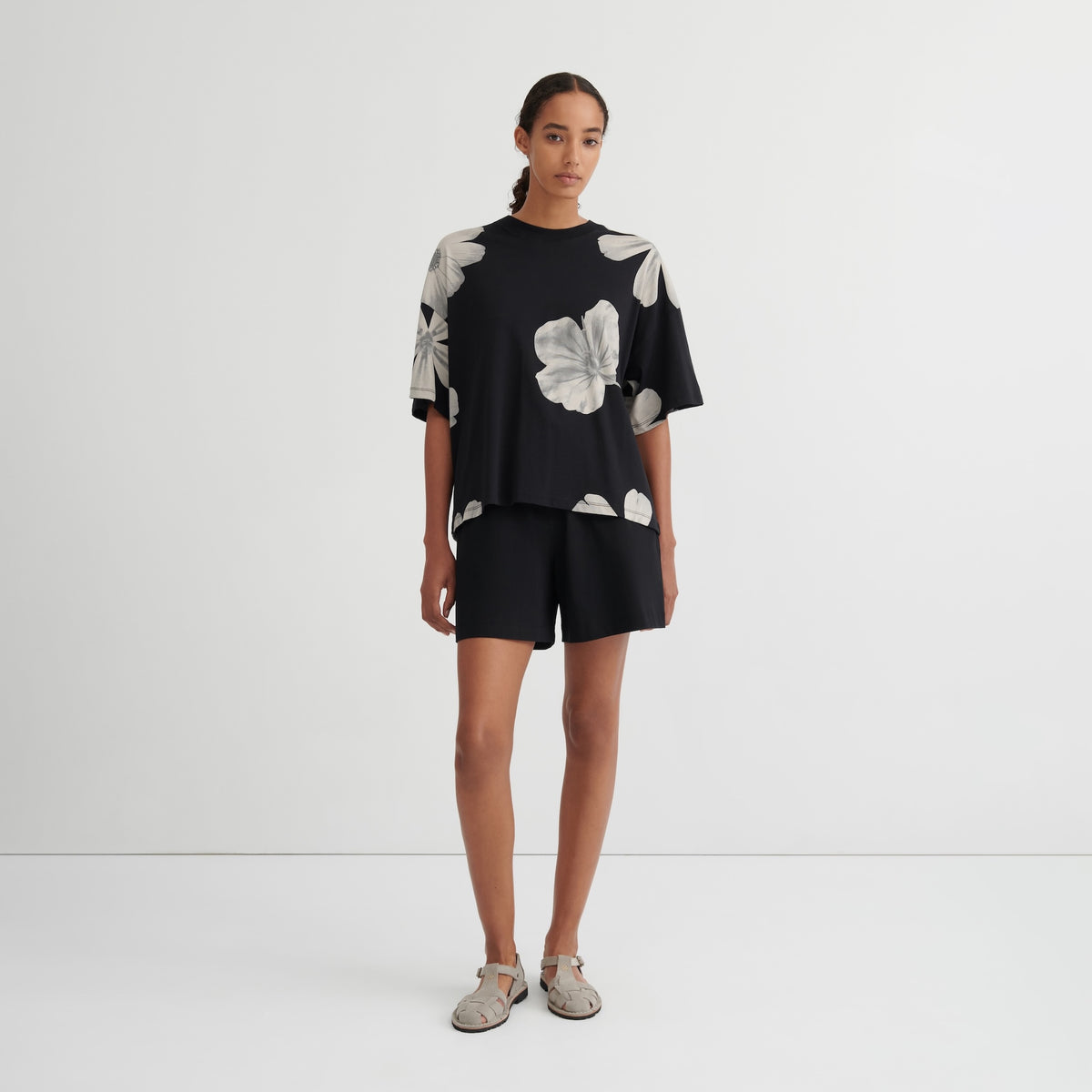 Oversized Boxy Tee - Monochrome Floral