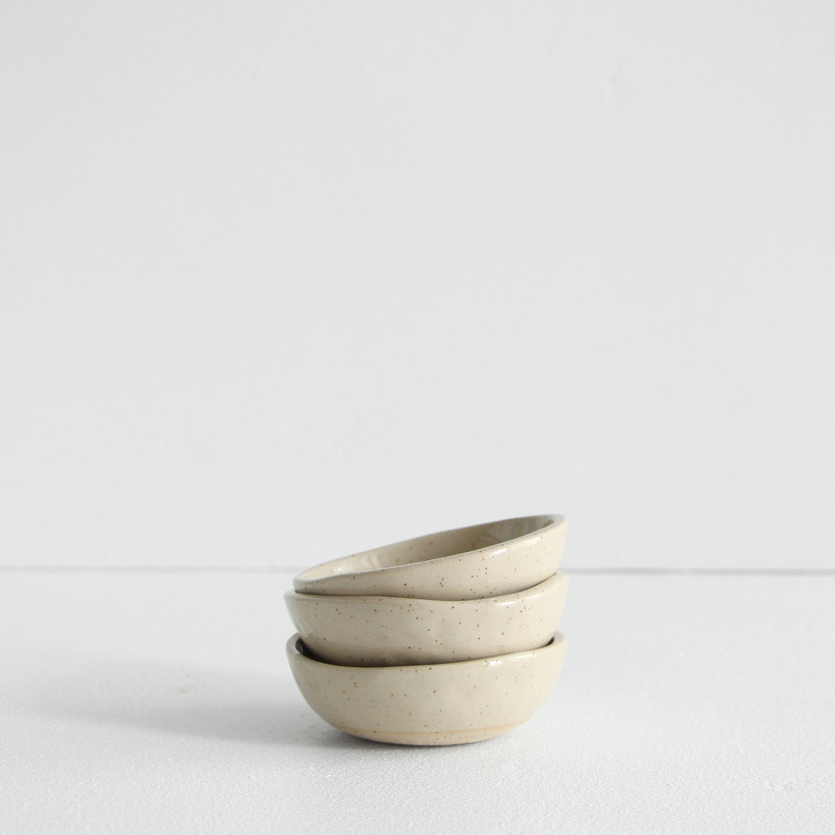 Olive Bowl - Speckled Cream