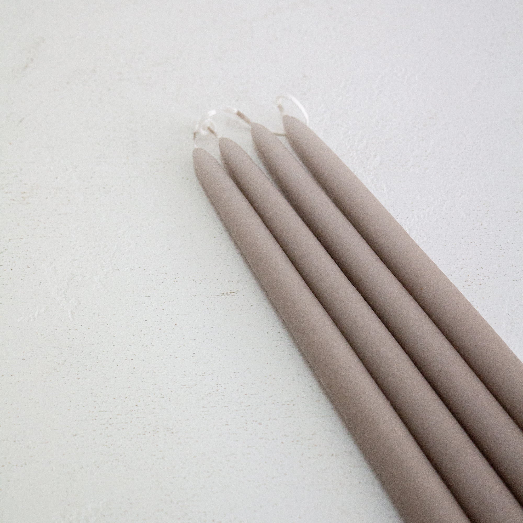 Broste set of 4  Taper candles - Glossy linen