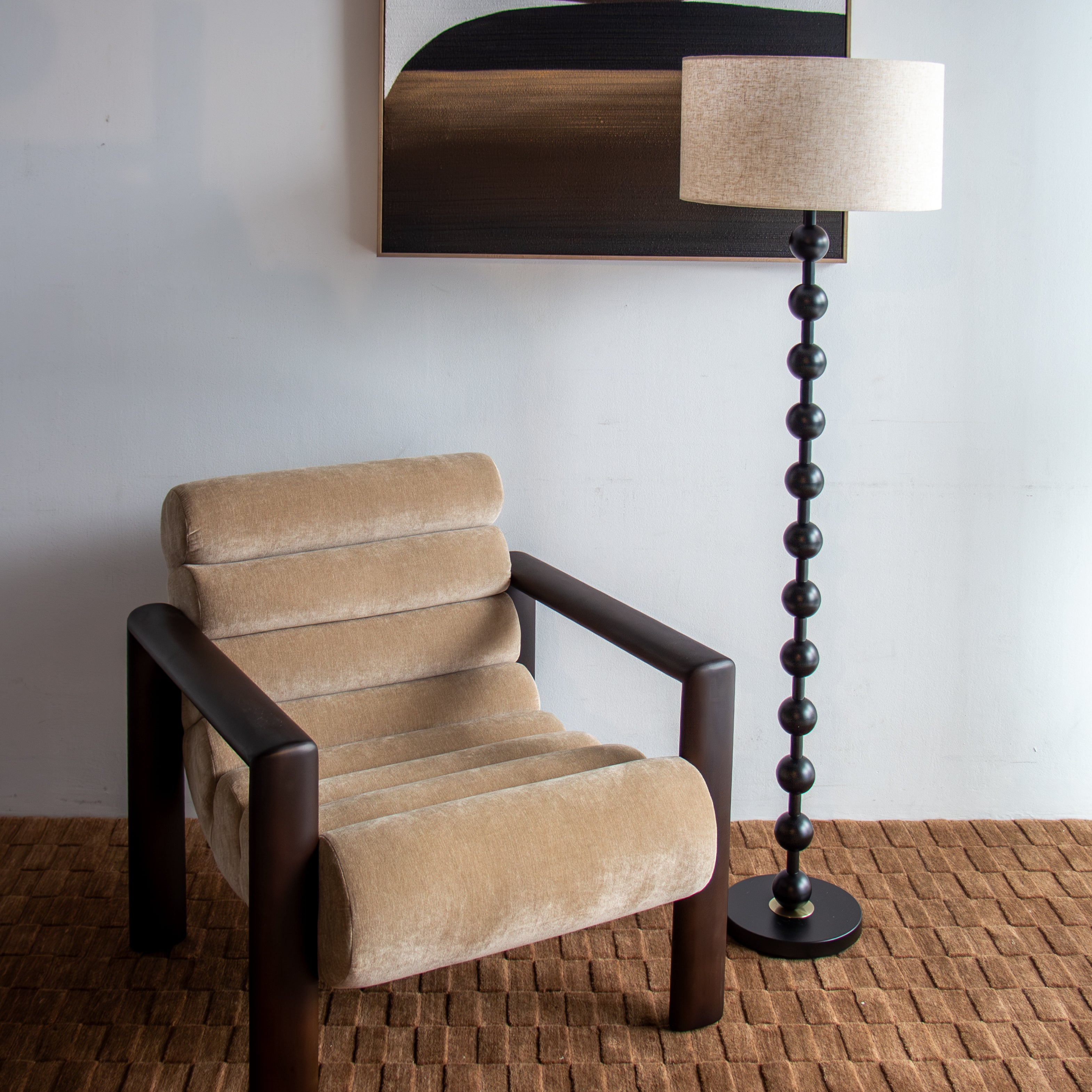 Milo Floor Lamp - Black/Ivory