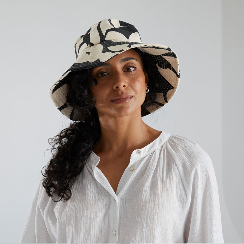 Printed Bucket Hat - Black