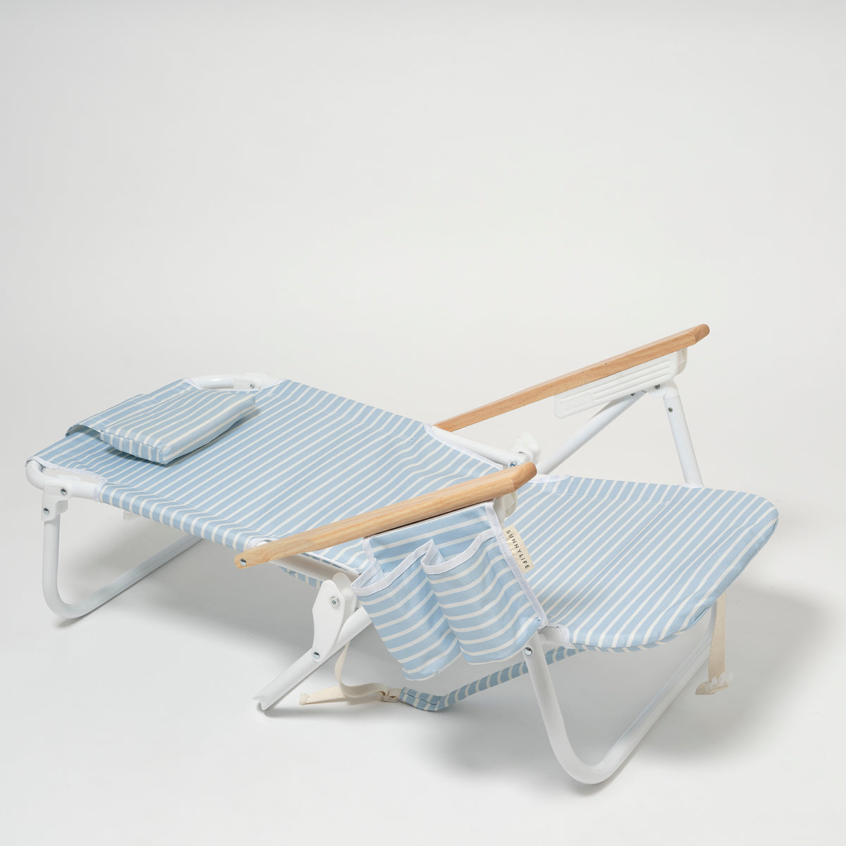 Deluxe Beach - Chair Blue Stripe