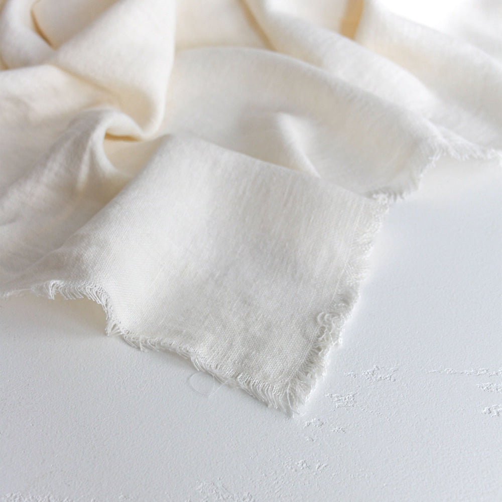 Salina Linen Throw- Ecru