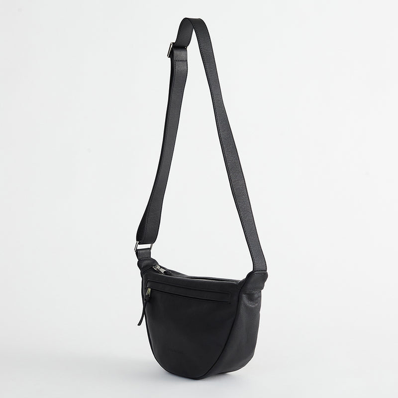 Leather Sporty Cross Body - Black