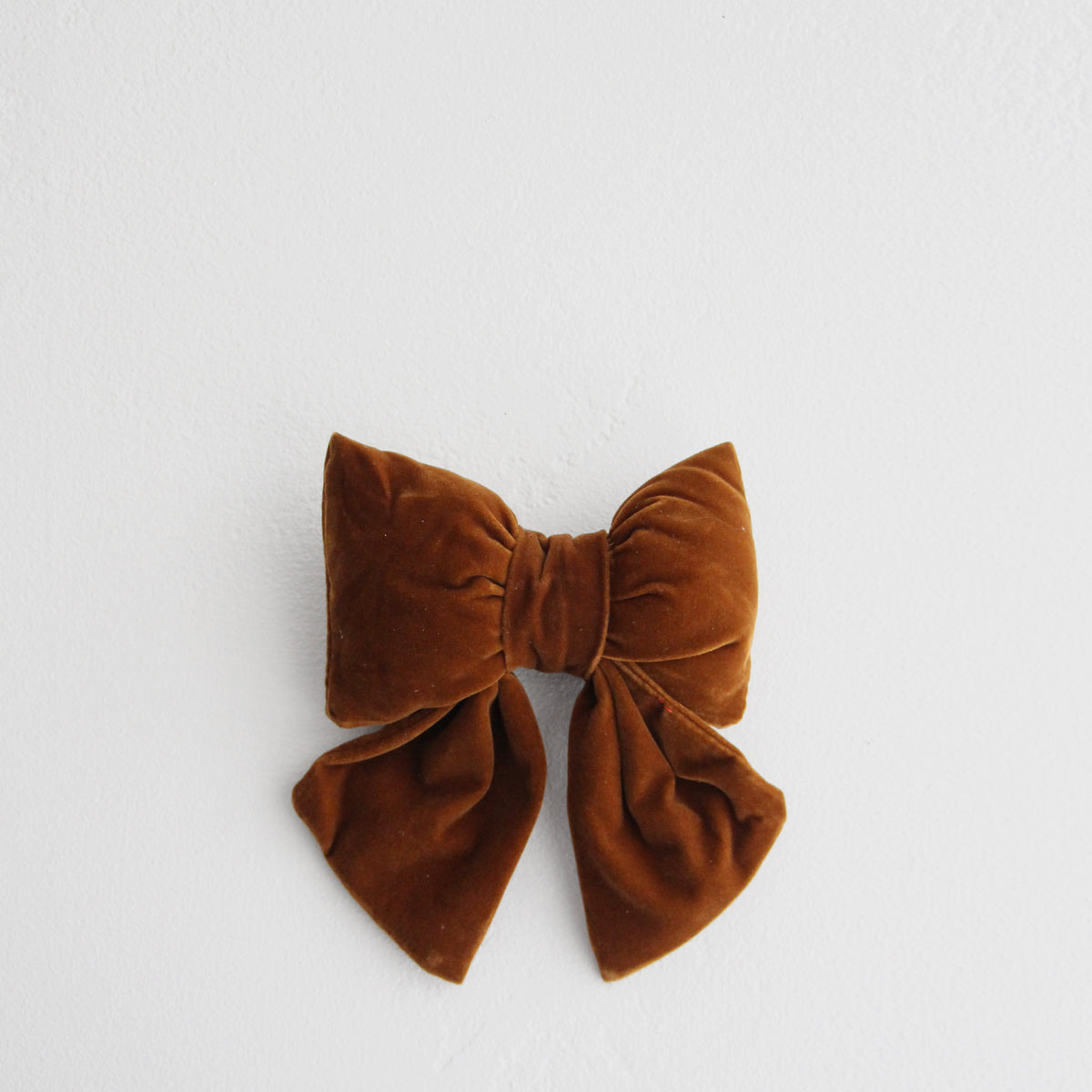 Velvet Bow with Clip - Tobacco