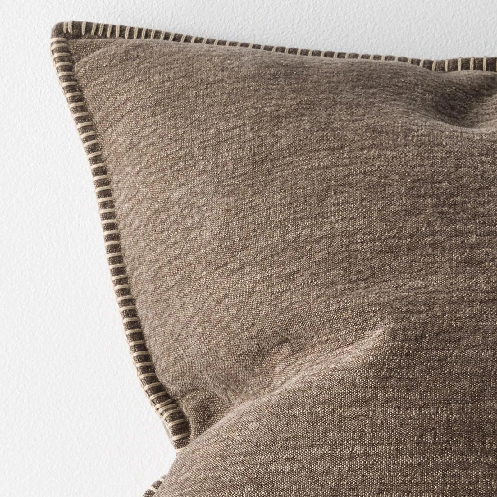 Alba Cushion - Bark