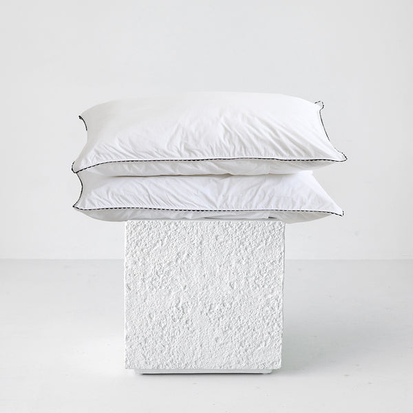 Wavy Pillowcase Pair - White