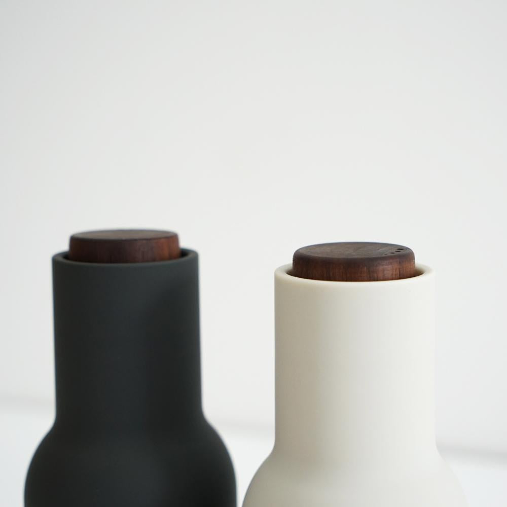 AUDO Salt & Pepper Grinders (Walnut Lid)