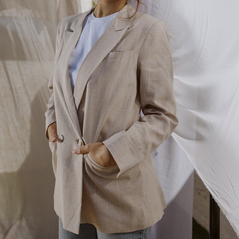 Isla Plaid Blazer - Tan