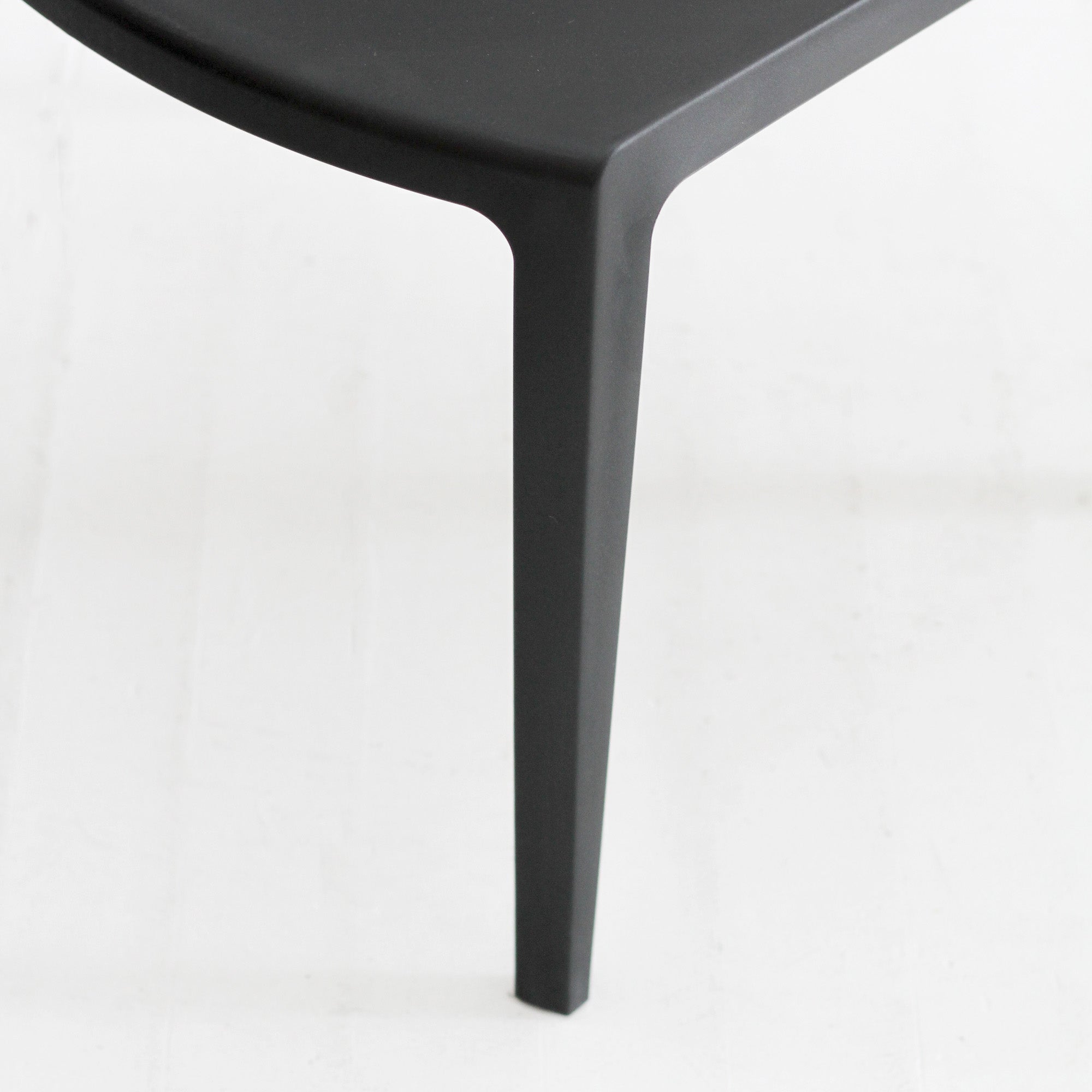 Jerry Chair Black A&C Homestore