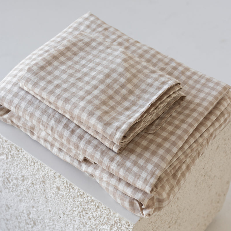 A&C Flax Linen Fitted Sheet - Natural Small Gingham