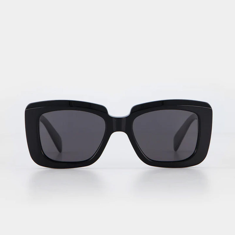 Pia Sunglasses - Black