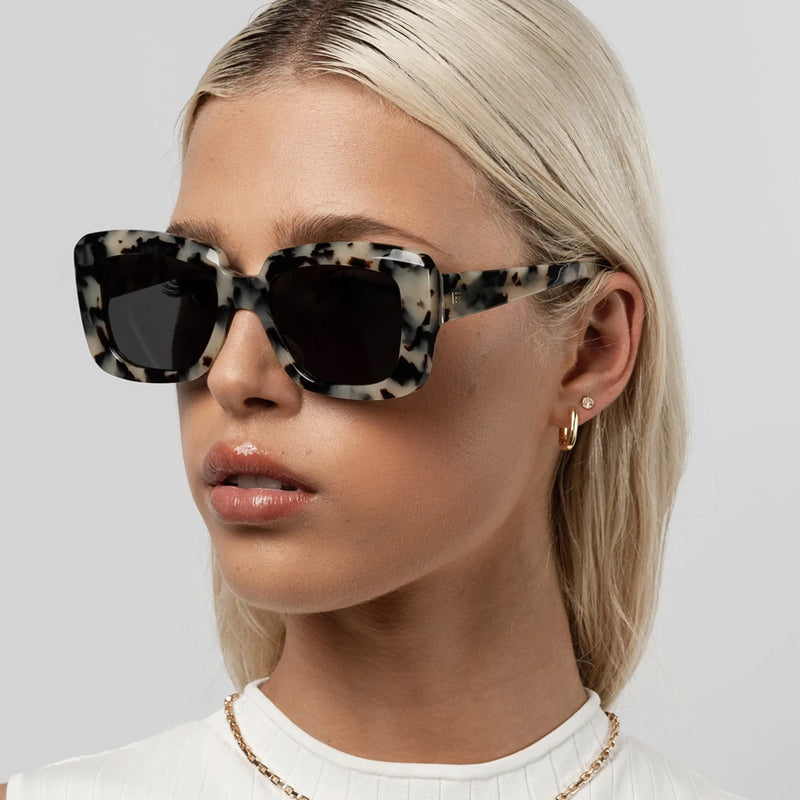 Pia Sunglasses - Milky Tortoise