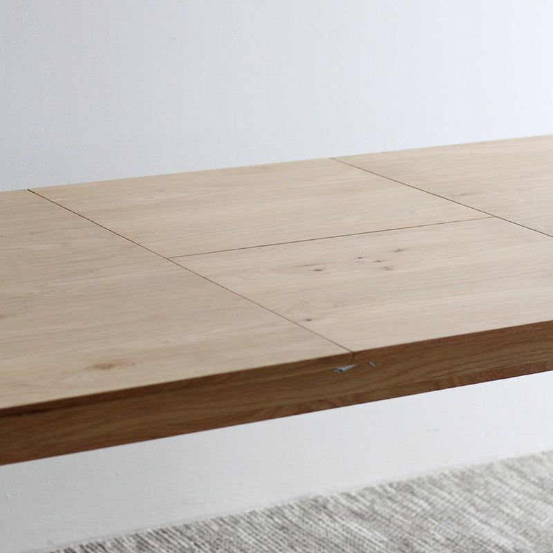 Walter Extendable Dining Table